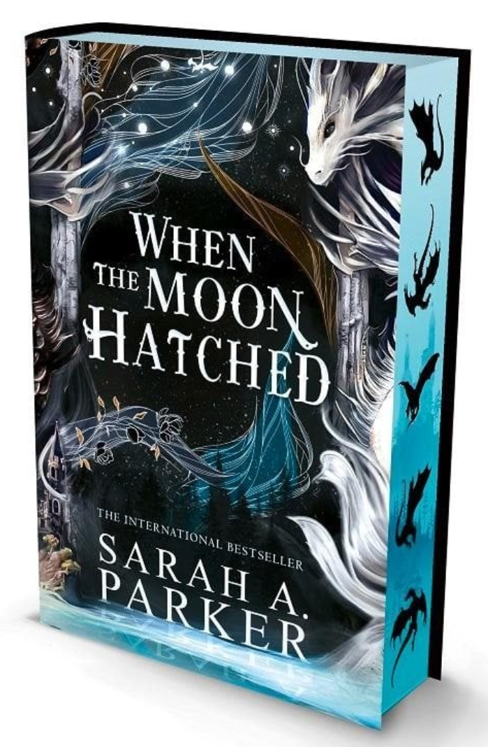 When the Moon Hatched: The international bestselling sensation (The Moonfall Series)
