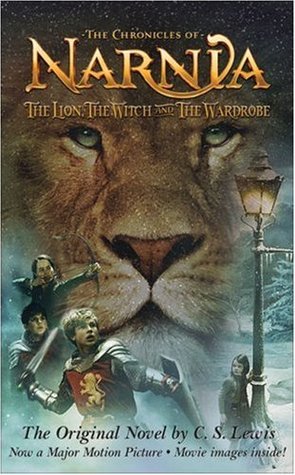 The Lion, the Witch and the Wardrobe Movie Tie-in Edition: The Classic Fantasy Adventure Series(Chronicles of Narnia, 2)