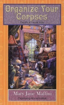 Organize Your Corpses (A Charlotte Adams Mystery, Band 1)