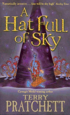 A Hat Full of Sky: (Discworld Novel 32) (Discworld Novels, Band 32)