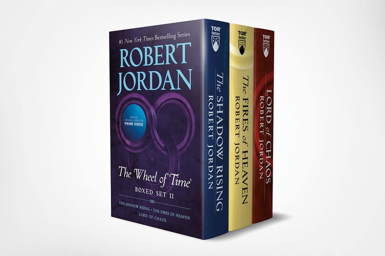 Wheel of Time Premium Boxed Set II: Books 4-6 (The Shadow Rising, The Fires of Heaven, Lord of Chaos) (Wheel of Time, 4-6, Band 2)