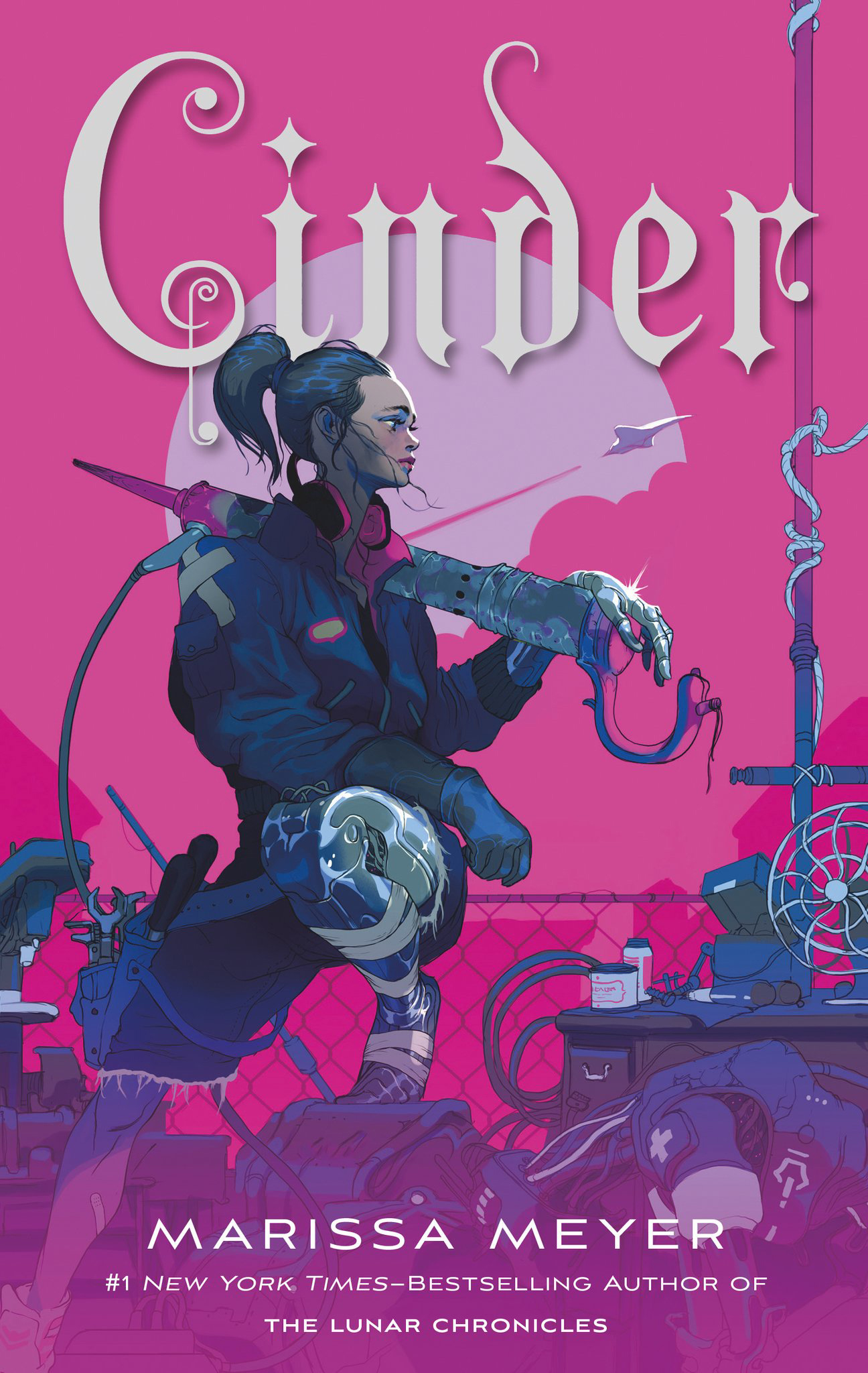 Cinder: Book One of the Lunar Chronicles (Lunar Chronicles, 1, Band 1)