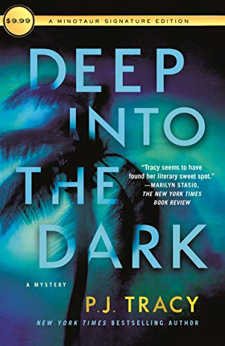 Deep into the Dark: A Mystery (Detective Margaret Nolan, 1, Band 1)