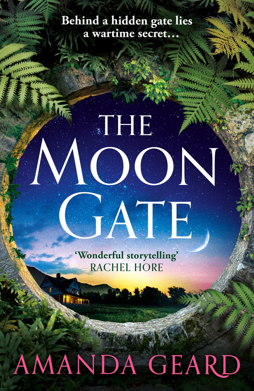 The Moon Gate: The mesmerising story of a hidden house and a lost wartime secret