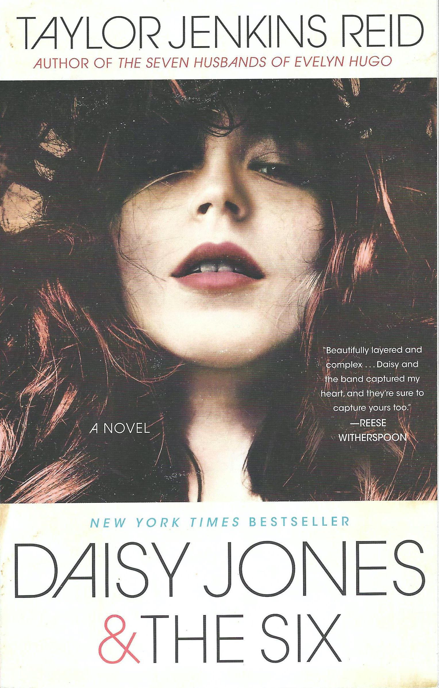 Daisy Jones & The Six: Reese's Book Club: A Novel