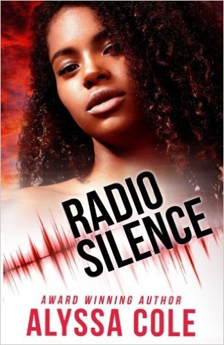 Radio Silence (Off the Grid, Band 1)