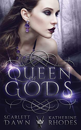 Queen of Gods (Vampire Crown, Band 1)