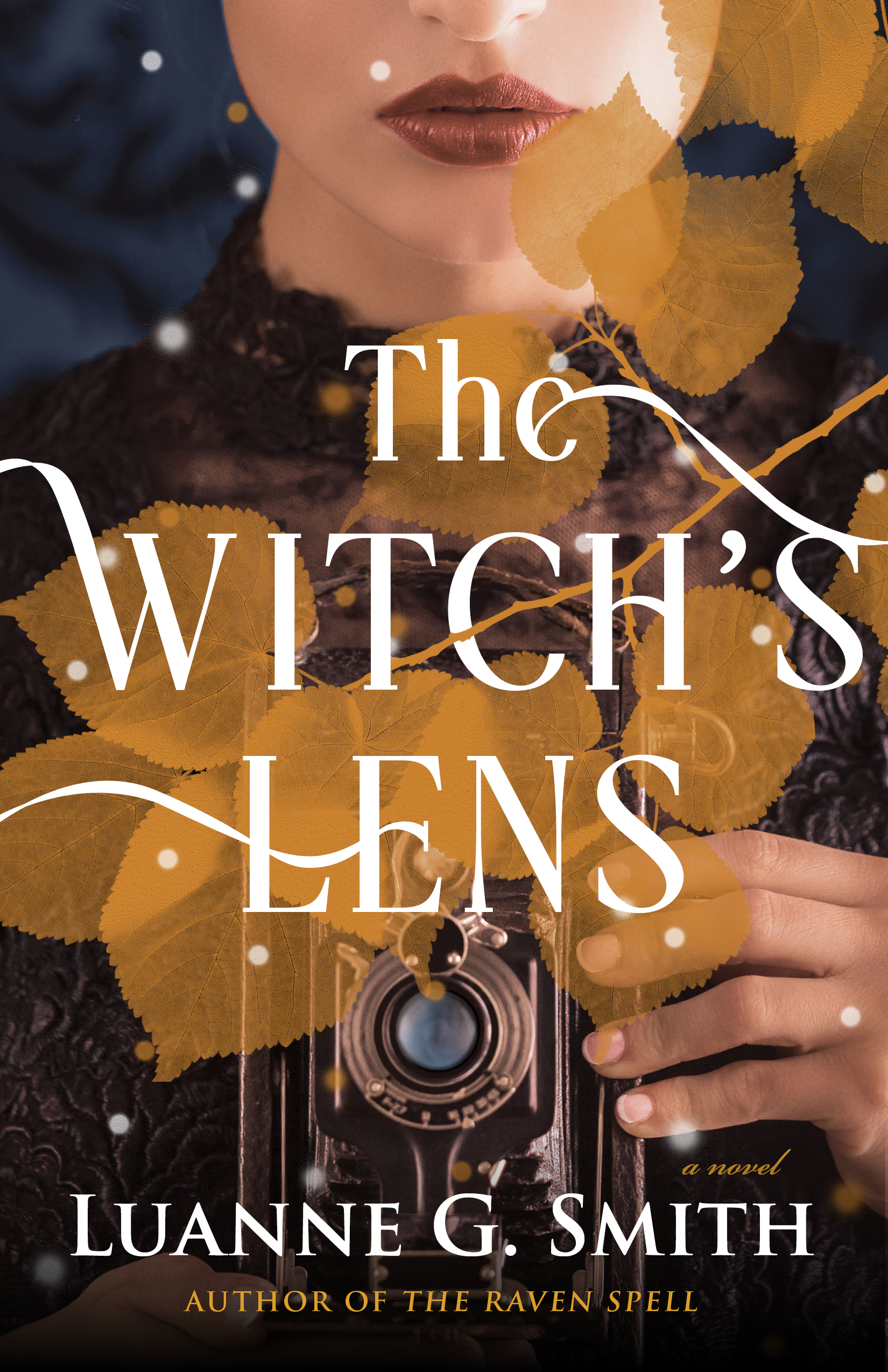 The Witch's Lens: A Novel (The Order of the Seven Stars, Band 1)