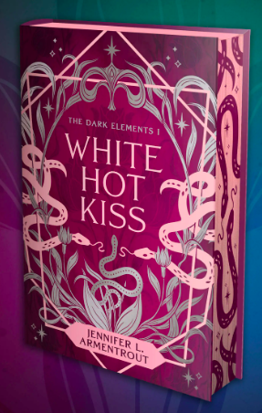 White Hot Kiss (The Dark Elements)