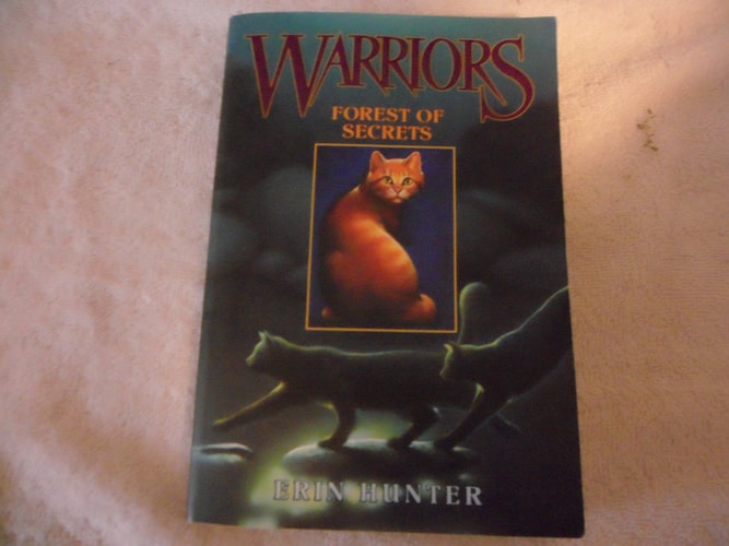 Warriors #3: Forest of Secrets (Warriors: The Prophecies Begin, Band 3)