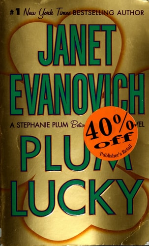 Plum Lucky: A Stephanie Plum Between the Numbers Novel