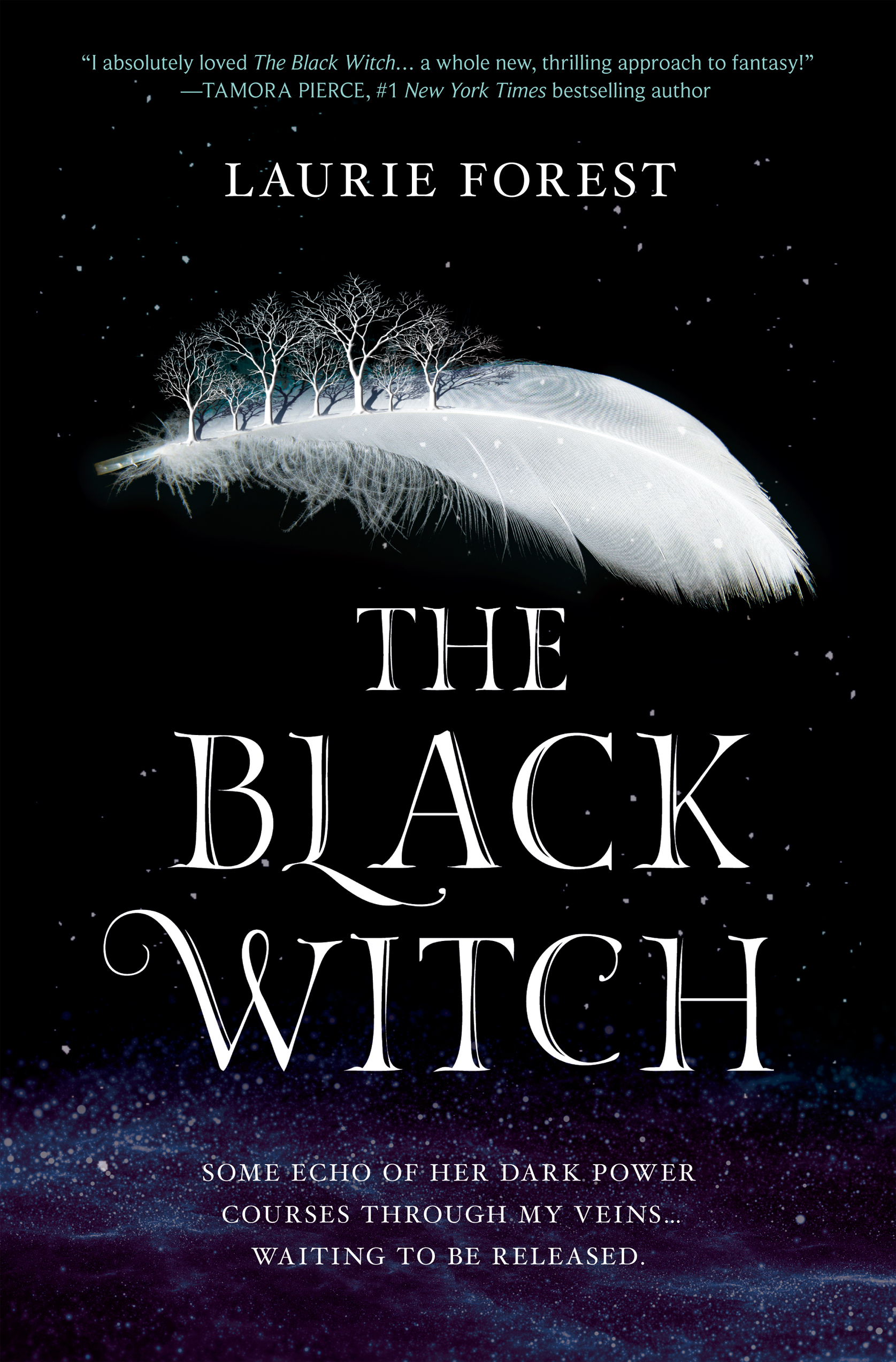 The Black Witch: An Epic Fantasy Novel (The Black Witch Chronicles, 1)