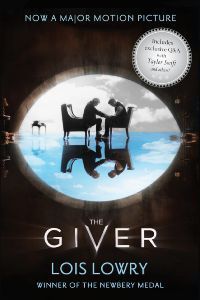 The Giver Movie Tie-in Edition: A Newbery Award Winner (Giver Quartet, 1)