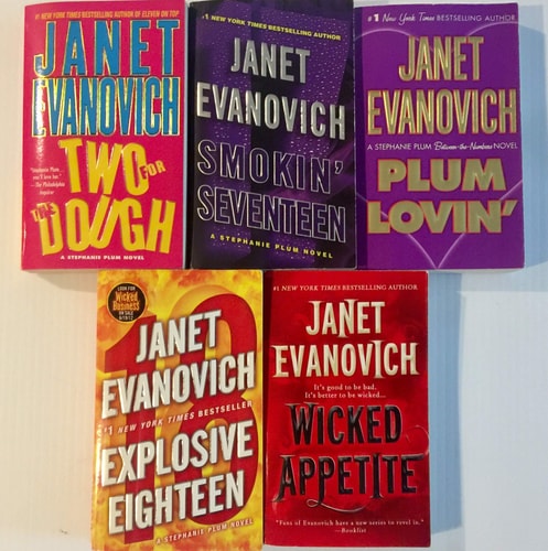 Two for the Dough (Stephanie Plum, No. 2) (Stephanie Plum Novels)