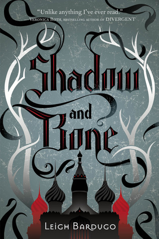 Shadow and Bone (Bonus Content Inside) Grisha Trilogy Series #1