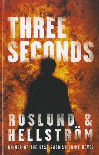 Three Seconds (Thorndike Press Large Print Basic)