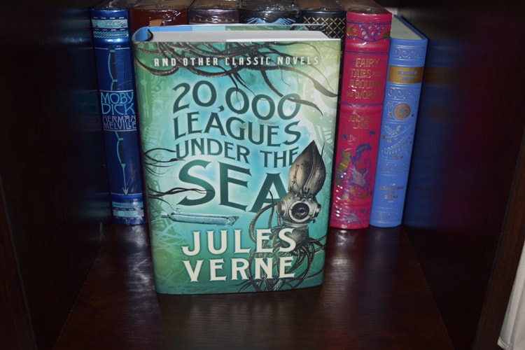 20,000 Leagues Under the Sea and Other Classic Novels (Fall River Classics)