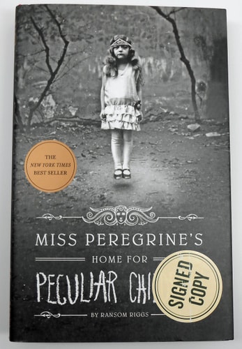 SIGNED! Hardcover Miss Peregrine's Home for Peculiar Children (Miss Peregrine's Peculiar Children) by Ransom Riggs