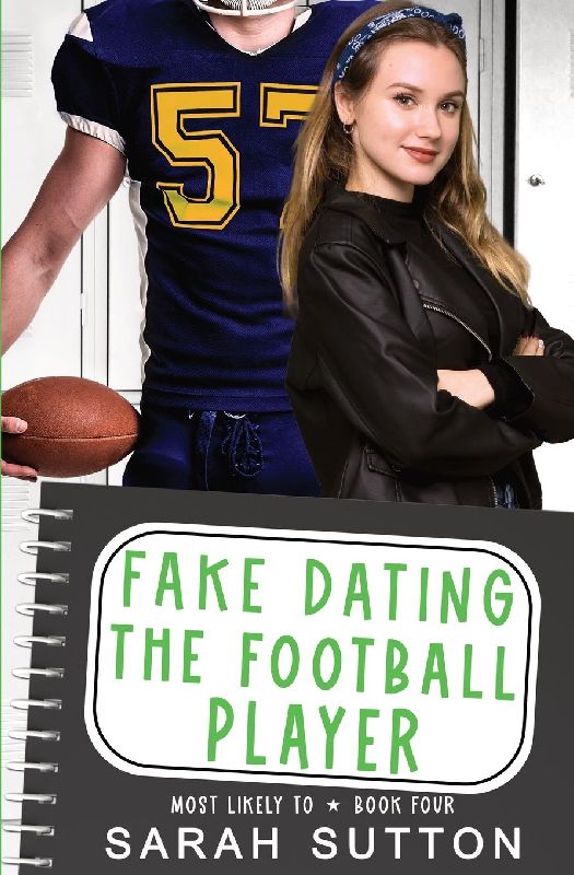 Fake Dating the Football Player