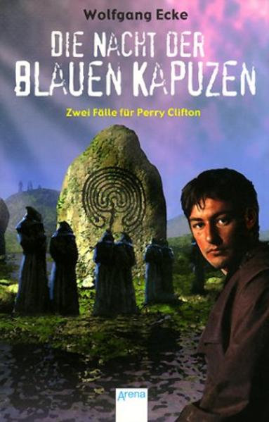 Die Nacht der blauen Kapuzen