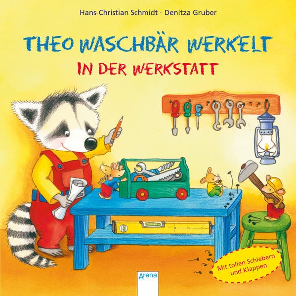 Theo Waschbär werkelt. In der Werkstatt