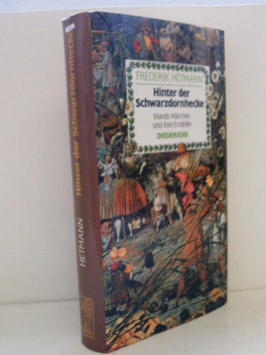 Hinter der Schwarzdornhecke