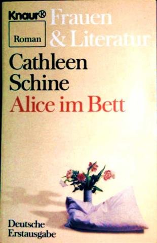 Alice im Bett