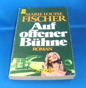 Auf offener Bühne