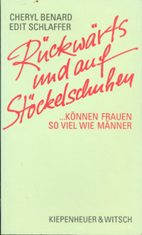 Rückwärts und auf Stöckelschuhen