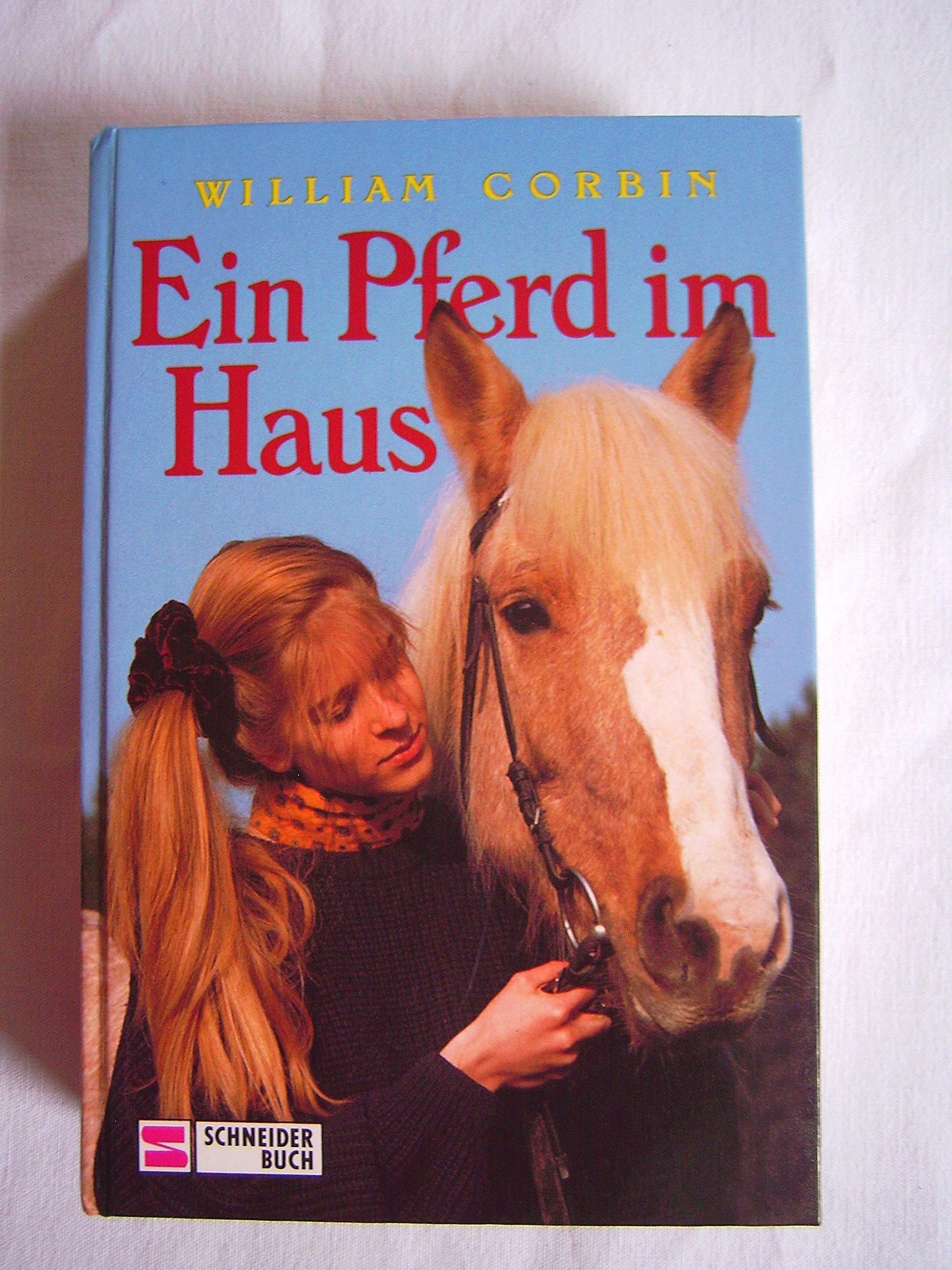 Ein Pferd im Haus