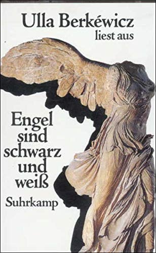 Ulla Berkéwicz liest aus »Engel sind schwarz und weiß«