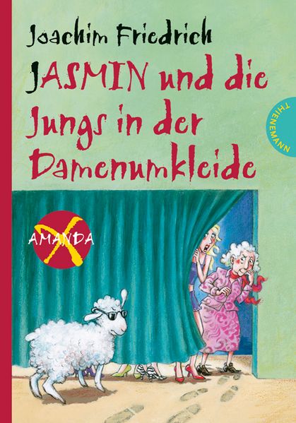 Jasmin und die Jungs in der Damenumkleide