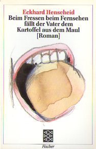 Beim Fressen beim Fernsehen fällt der Vater dem Kartoffel aus dem Maul