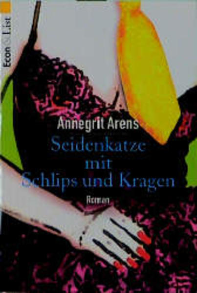 Seidenkatze mit Schlips und Kragen