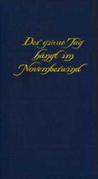 Der graue Tag im Novemberwind