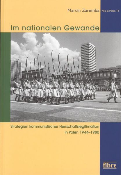 Im nationalen Gewande