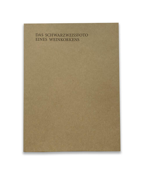 Das Schwarzweissfoto eines Weinkorkens