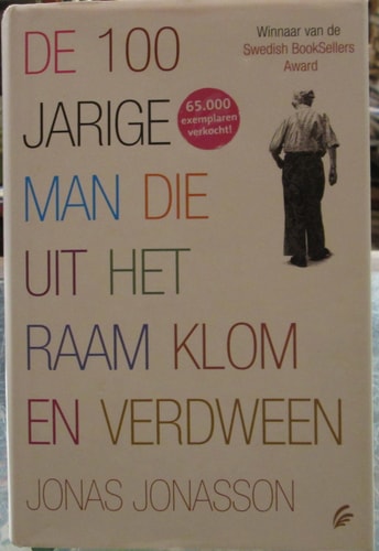 De 100-jarige man die uit het raam klom en verdween