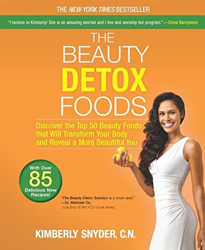 [(The Beauty Detox Foods: Discover the Top 50 Beauty Foods That Will Transform Your Body and Reveal a More Beautiful You)] [Author: Kimberly Snyder] published on (March, 2013)