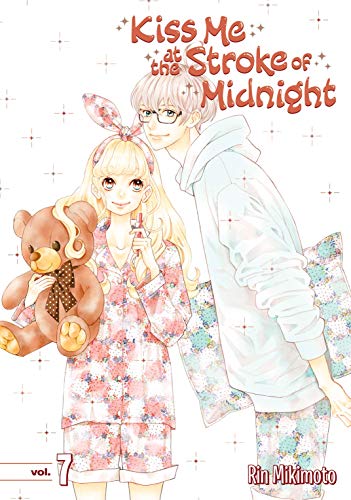 Kiss Me At the Stroke of Midnight Vol. 7 (English Edition)