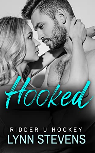 Hooked (Ridder U Hockey)