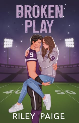 Broken Play (PCU Storm, Band 1)